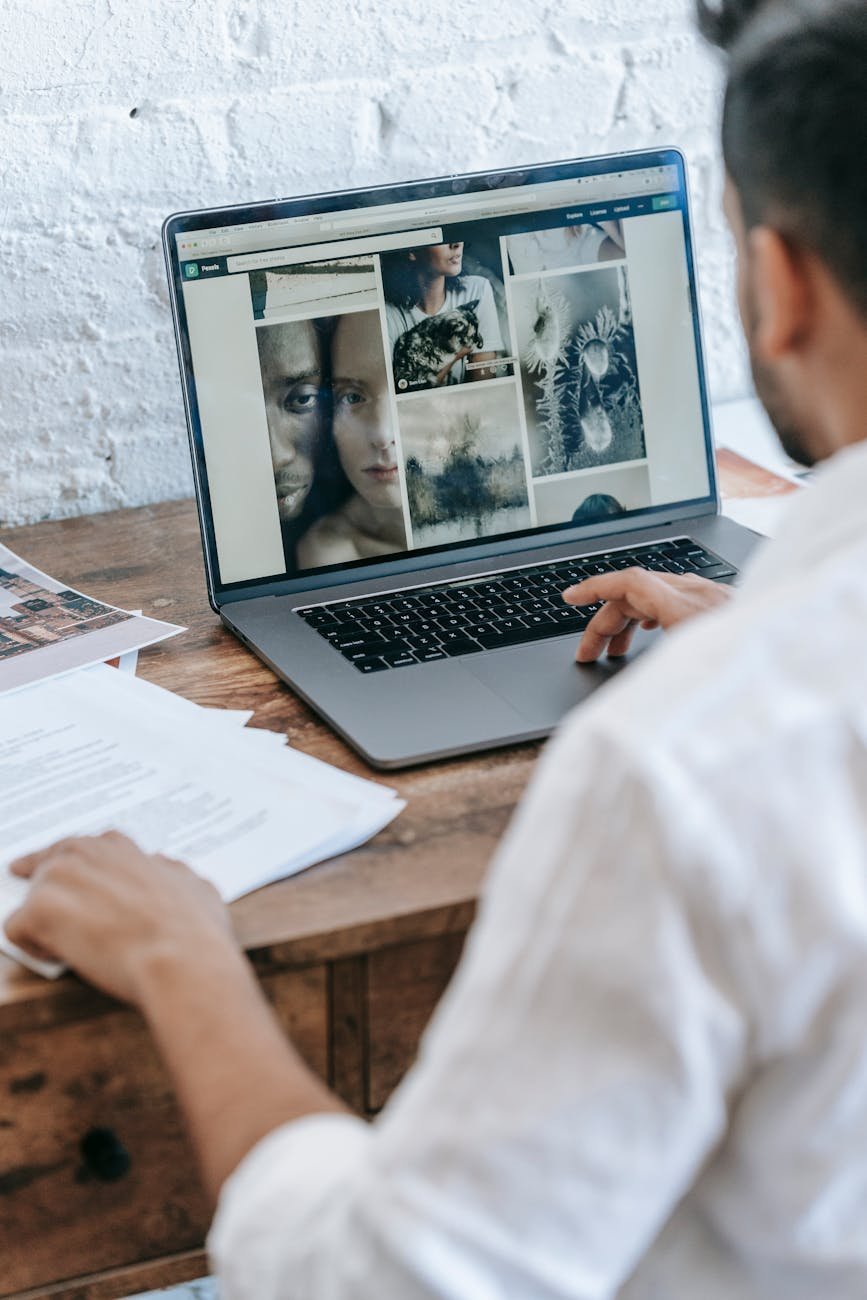 Hvordan laver man en professionel portfolio side?
